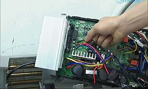 文昌美的空调电话是多少